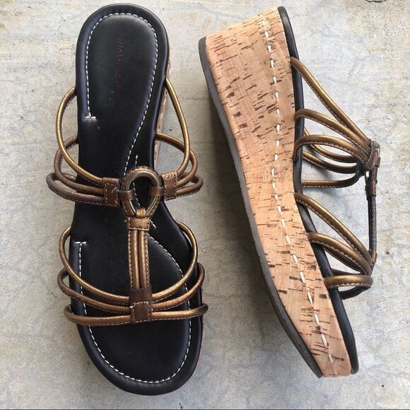 Donald Pliner Sabir Cork Wedges Sandals shoes metallic 10 - Picture 1 of 6